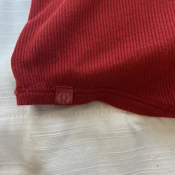 LULULEMON orange turtleneck - Picture 3 of 4